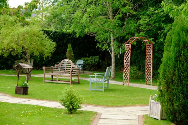 Stunning Residential Care home grounds
